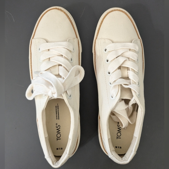 TOMS Alex Orthopedic Sneakers - Picture 3 of 8